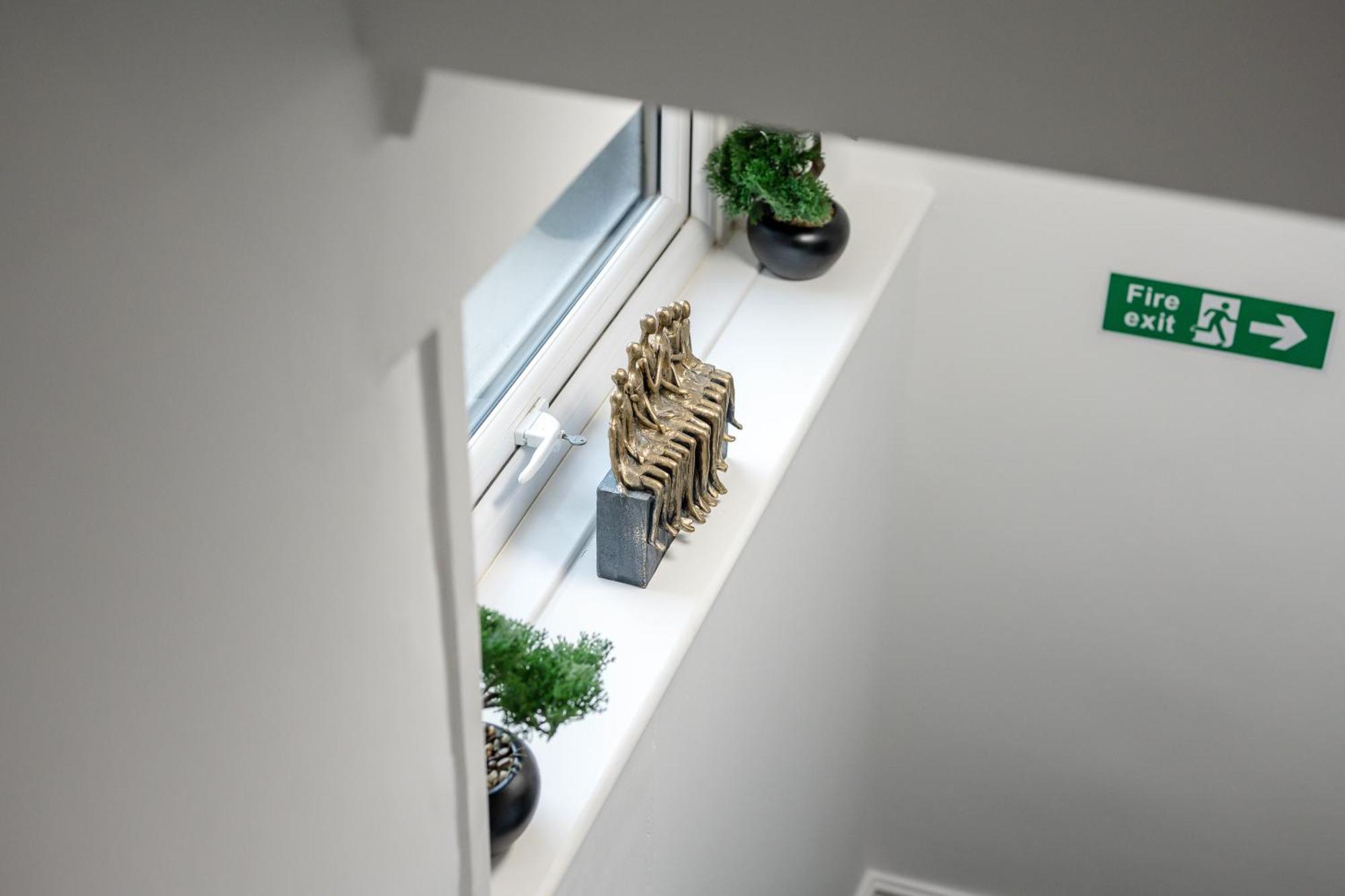 Anfield Cosy Stays - Air Host & Stay - Sleeps 14 Liverpool Exterior photo